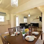 Haus In Kolympia Mit Parkplatz Und Bergblick By Interhome Semesterbostad