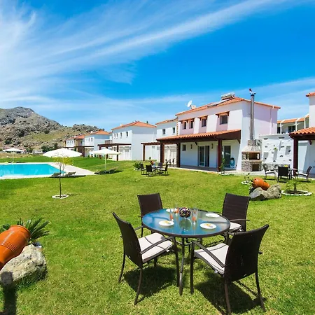 Haus In Kolympia Mit Parkplatz Und Bergblick By Interhome 펜션 *