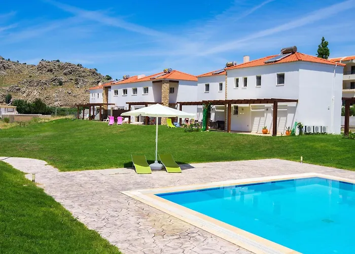 בית נופש Haus In Kolympia Mit Parkplatz Und Bergblick By Interhome *