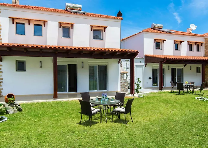 Haus In Kolympia Mit Parkplatz Und Bergblick By Interhome * קולימביה